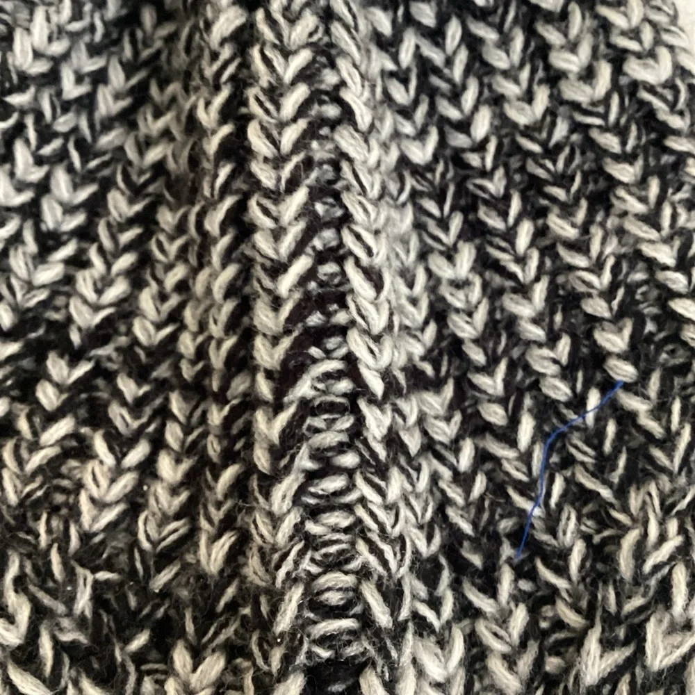 Rebecca Minkoff Cable Knit Beanie Hat Chunky Pom Pom Black Grey Cozy